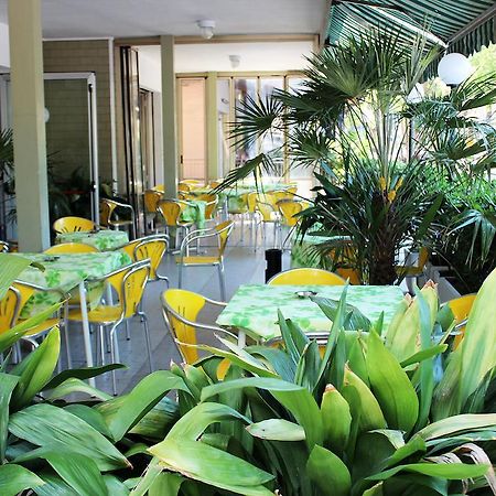 Hotel Leda Rimini Exteriér fotografie